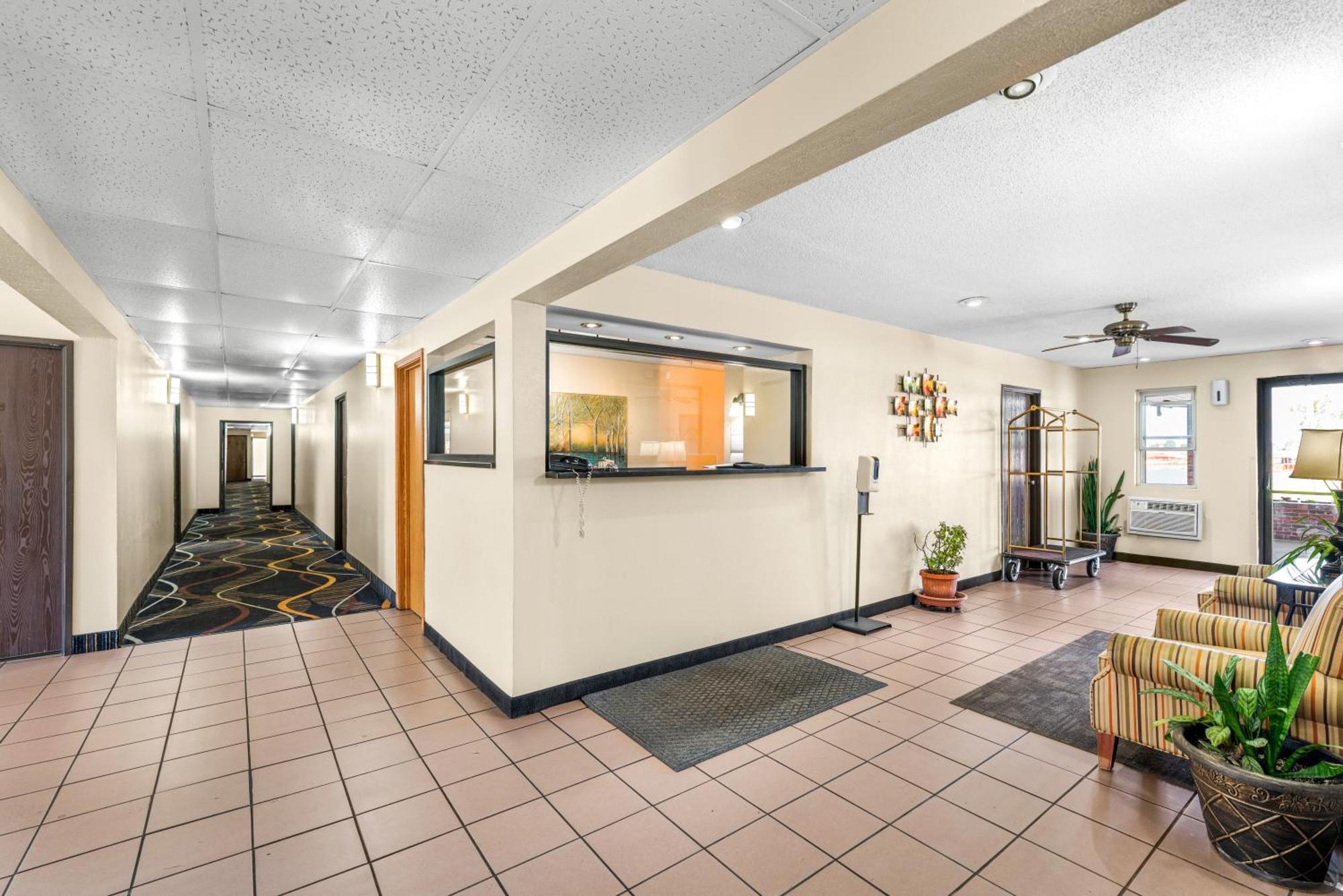 Americas Best Value Inn Decatur Kültér fotó